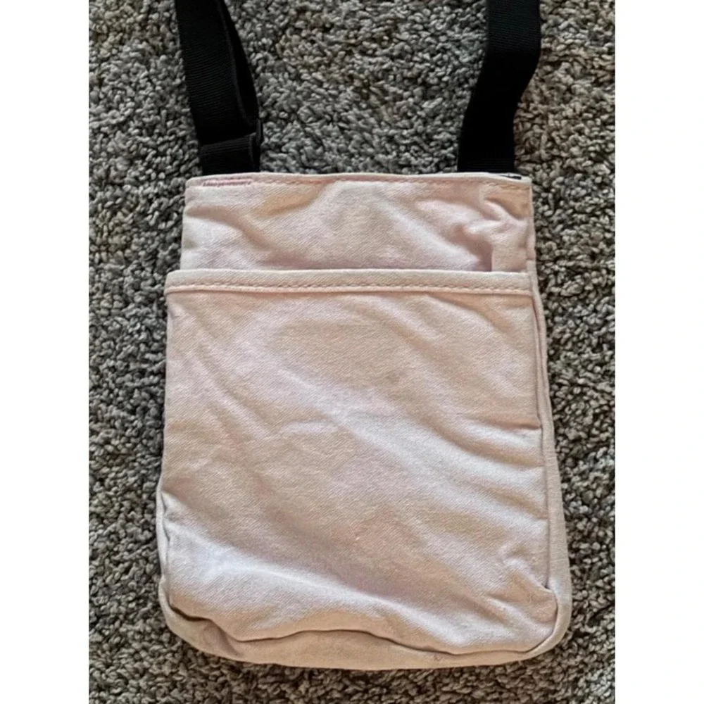 KAVU Crossbody‎ Bag Light Pink Shoulder Bag Outdoor Hiking Adjustable Strap